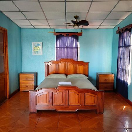 Casa Robles - Room Close To Airport #2 Managua Eksteriør bilde
